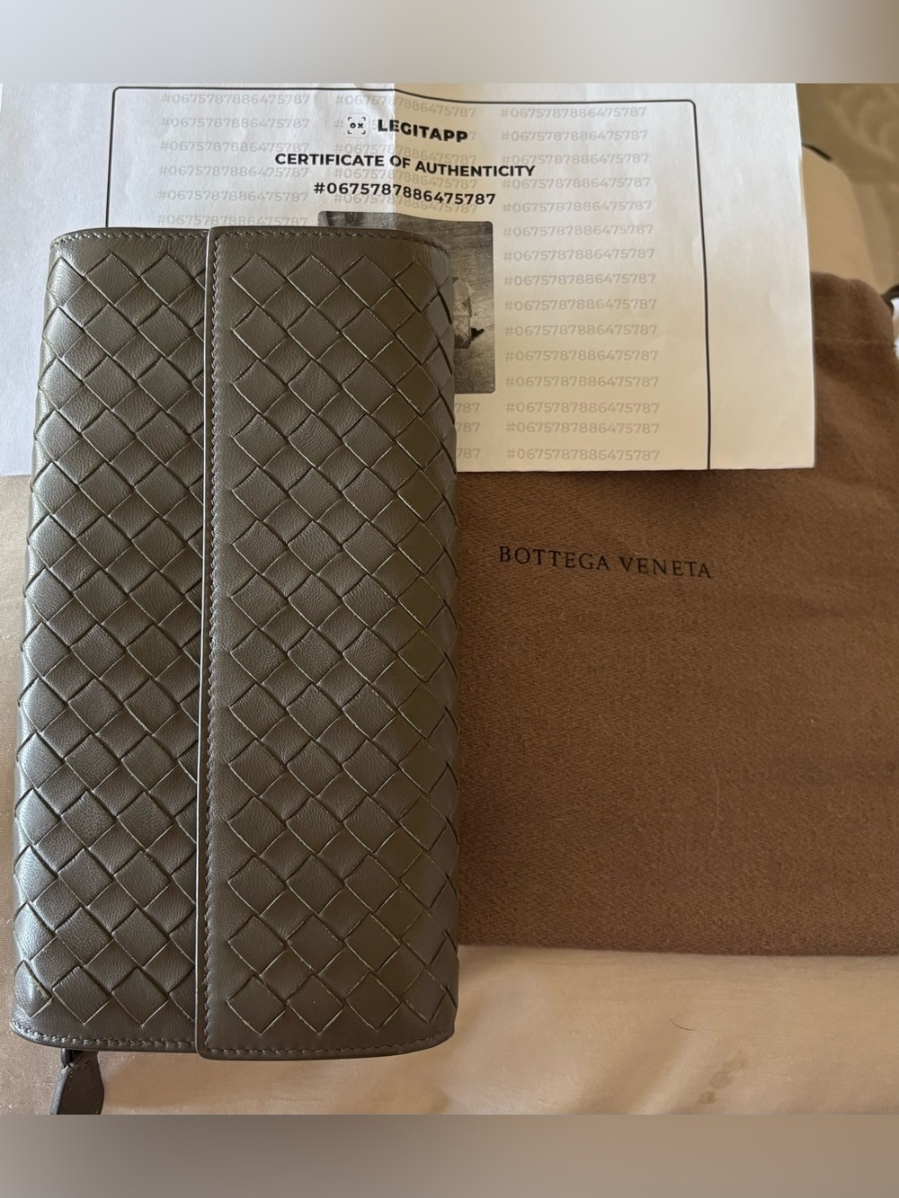 Bottega Veneta Dark Taupe Leather Intrecciato Continental Wallet. XLT Cond w AoC